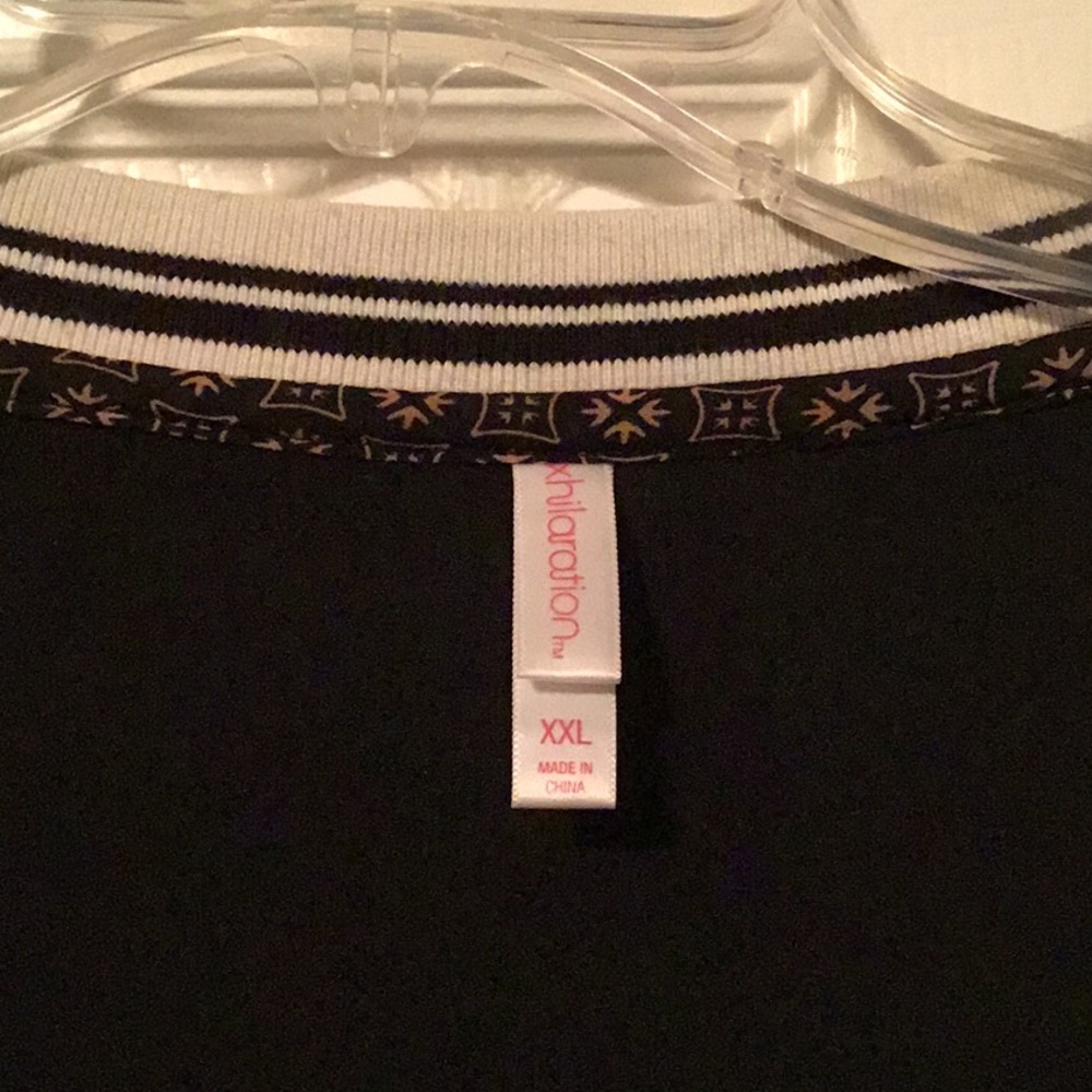 Like-new Light weight jacket - Picture 2 of 4